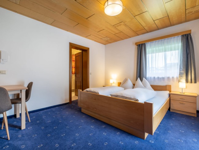 Geräumiges Doppelzimmer