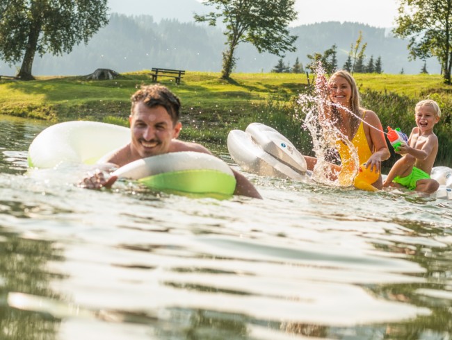 Badespaß am Badesee Reitdorf © Flachau Tourismus | zooom productions 